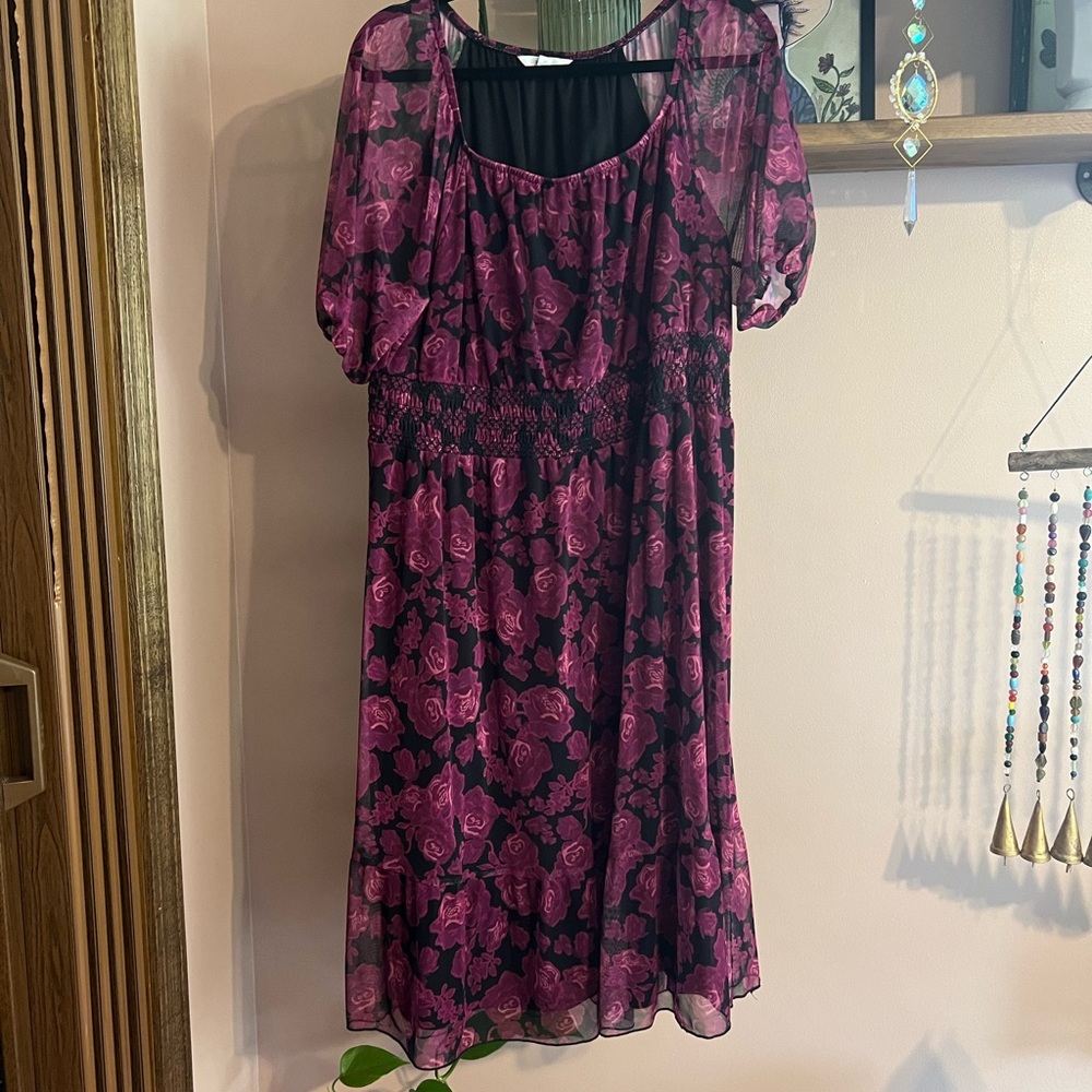 Terra & Sky Pink and Black Floral Midi Dress